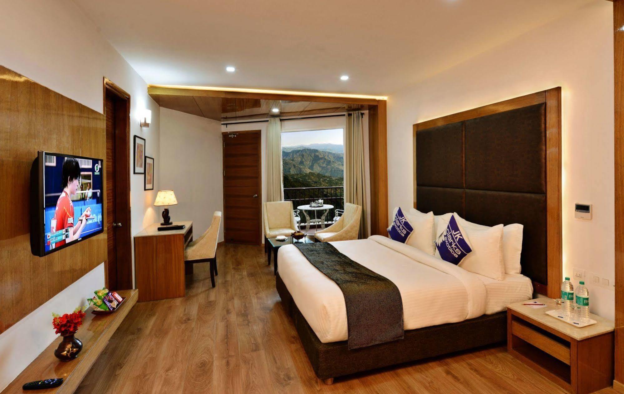 Hotel Jk Clarks Exotica Dalhousie Zewnętrze zdjęcie