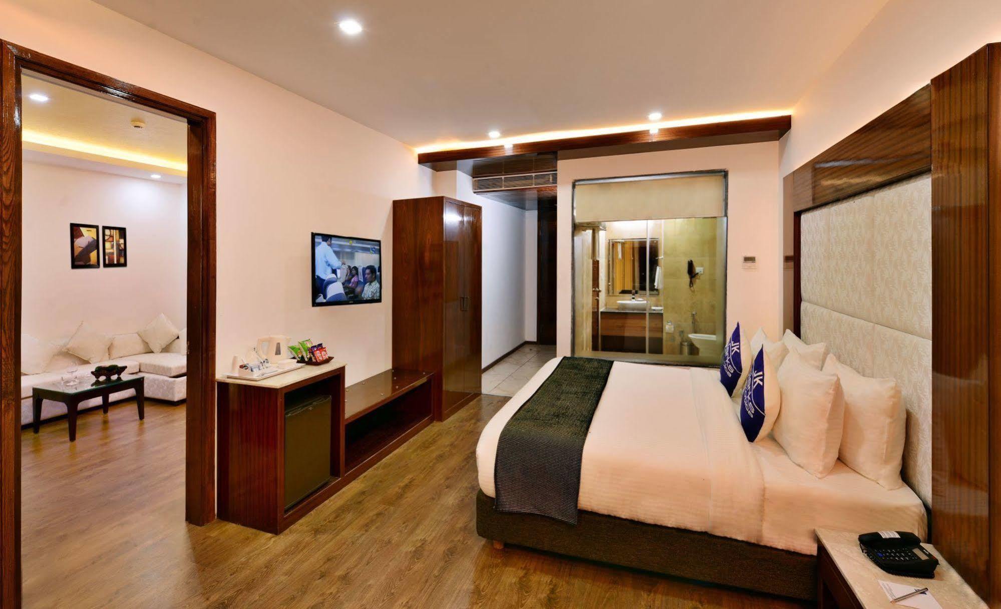 Hotel Jk Clarks Exotica Dalhousie Zewnętrze zdjęcie